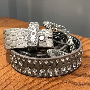Women’s BKE embellished belt